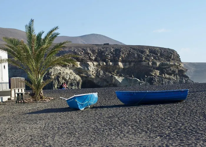 The Blue Torrent, Perfect For Relaxing Getaway *