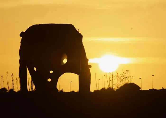 The Blue Torrent, Perfect For Relaxing Getaway *